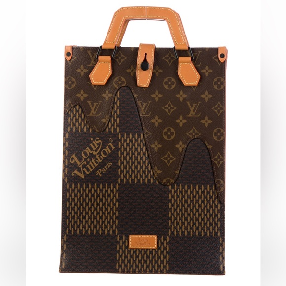 Authentic Louis Vuitton Giant Damier Ebene Monogram Mini Tote amazing condition - Picture 3 of 4